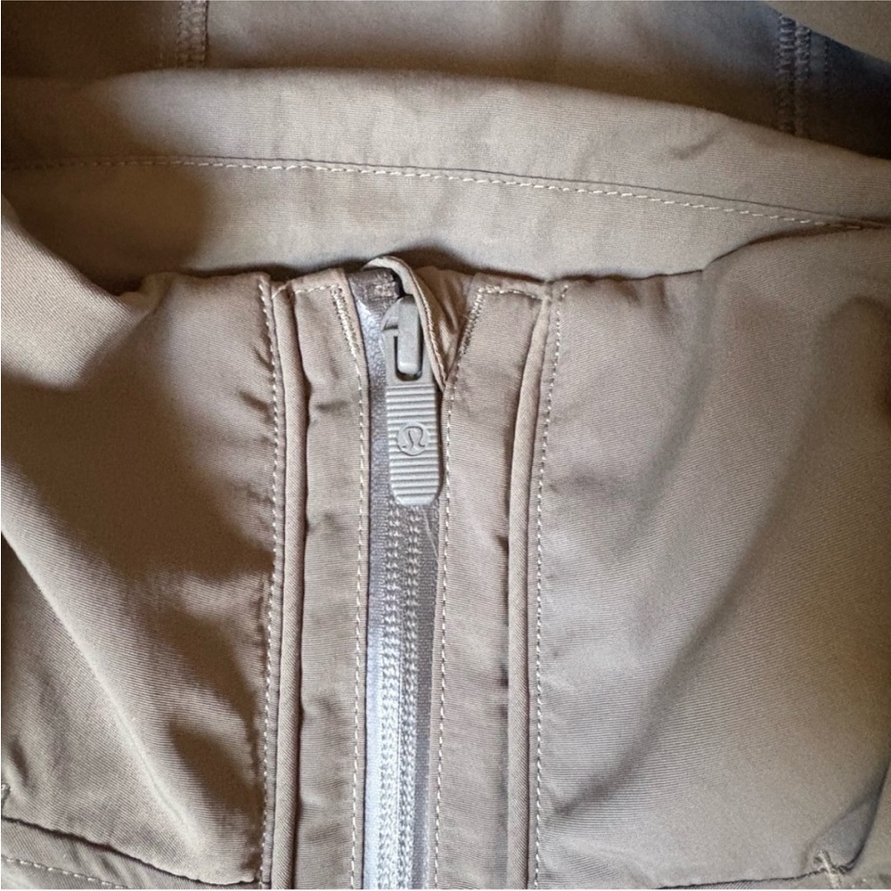 Lululemon Always Effortless Jacket - Picture 6 of 8